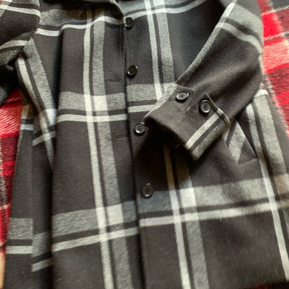 Le Chateau Plaid Pleated Jacket - Picture 2 of 10